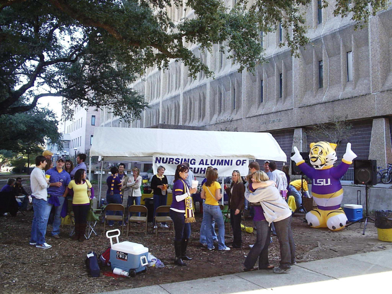 Event image LSU_Tailgate_112010 010